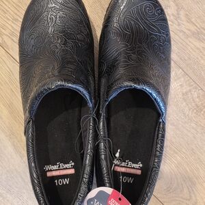 WearEver Extreme Comfort Work Clogs -- Women's Size 10W